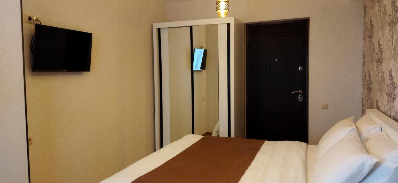 Vere Corner Hotel Tbilisi Exterior photo