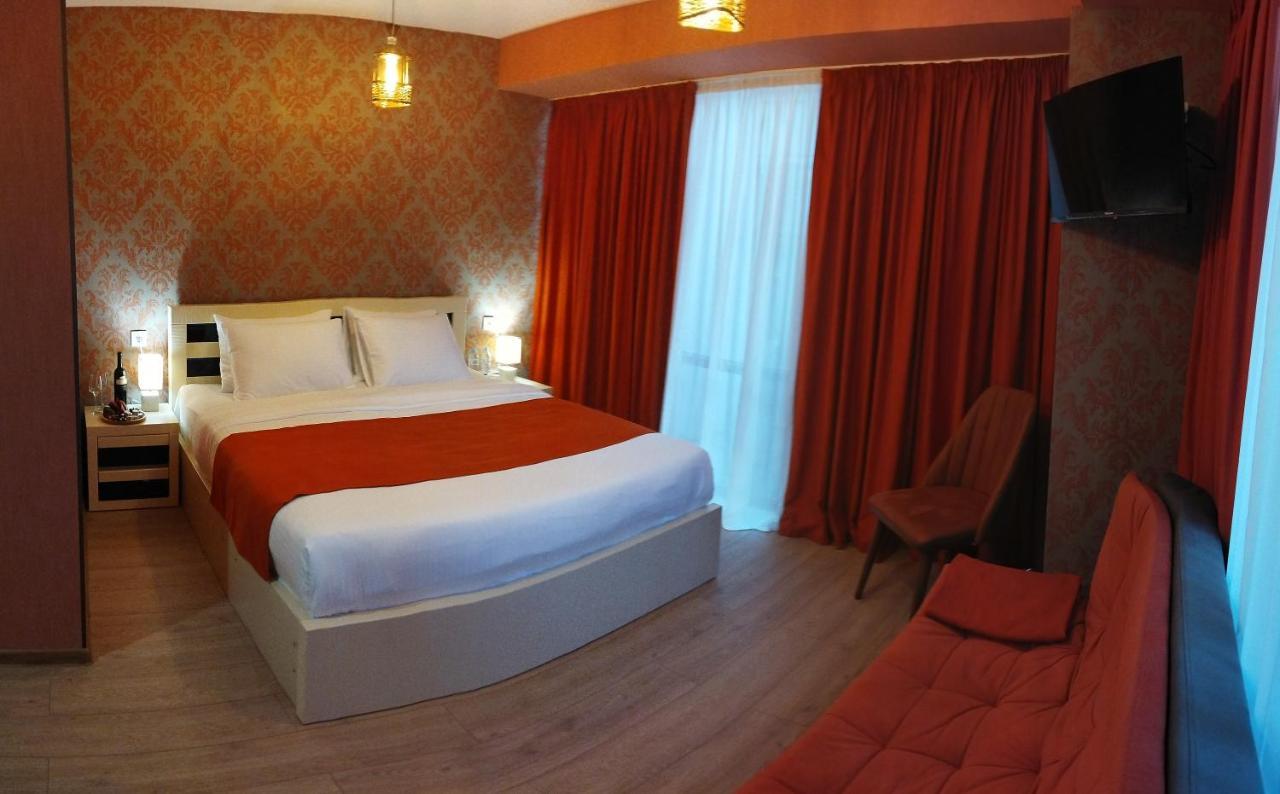 Vere Corner Hotel Tbilisi Exterior photo